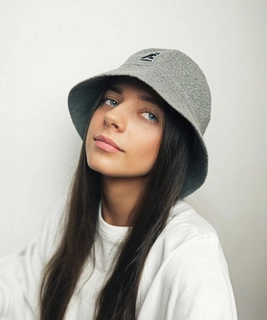 Okładka artysty Nicole Tymcio