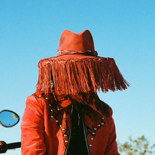 Okładka artysty Red Leather