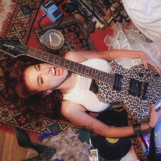 Okładka artysty Olivia O'Brien