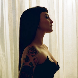 Okładka artysty Julia Michaels
