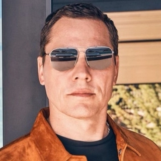 Okładka artysty Tiësto