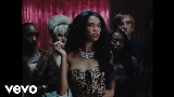 Okładka teledysku Don't Remind Me (with Anderson .Paak)