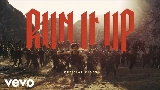 Okładka teledysku Run It Up