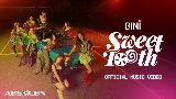 Okładka teledysku Sweet Tooth