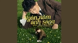 Okładka teledysku Ngàn Năm Ánh Sáng