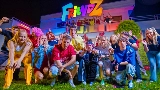 Okładka teledysku FRIEND7