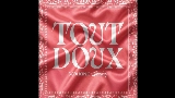 Okładka teledysku TOUT DOUX