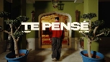 Okładka teledysku Te Pensé