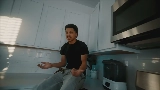 Okładka teledysku Shelf Me