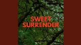 Okładka teledysku Sweet Surrender