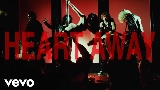 Okładka teledysku HEART AWAY